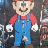Mario Graffiti in a door